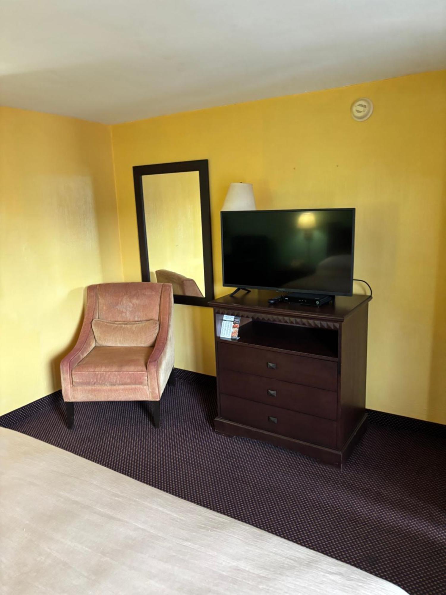 Budget Host Inn Сомерсет Екстер'єр фото