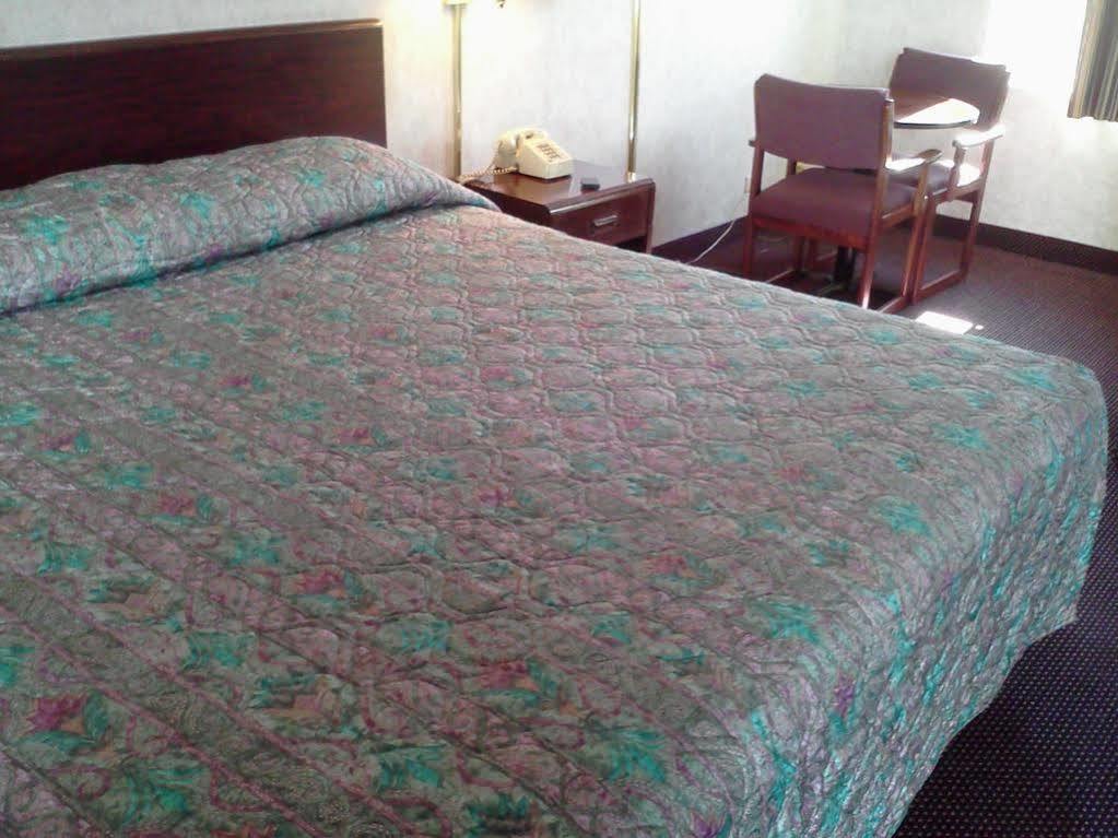 Budget Host Inn Сомерсет Екстер'єр фото